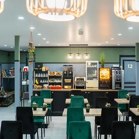 Fasthotel Le Mans Nord FH CONFORT Saint-Saturnin (Sarthe)