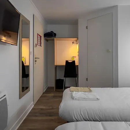 Fasthotel Le Mans Nord Saint-saturnin - Un Fh Confort ホテル 2*