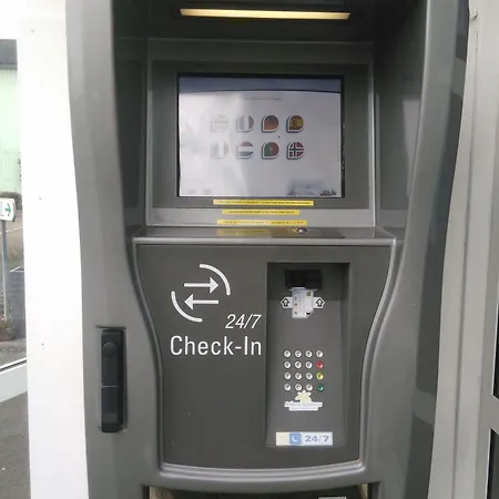 Fasthotel Le Mans Nord FH CONFORT Hotel 2*