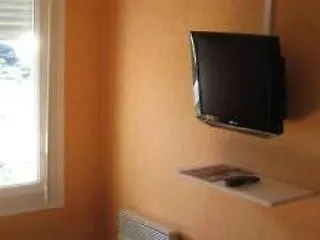 Fasthotel Le Mans Nord Saint-saturnin - Un Fh Confort サン・サテュルナン