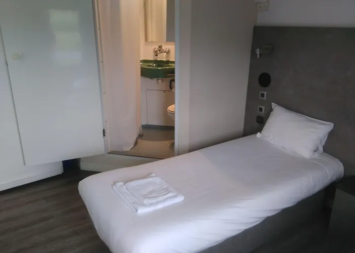 Fasthotel Le Mans Nord Saint-saturnin - Un Fh Confort